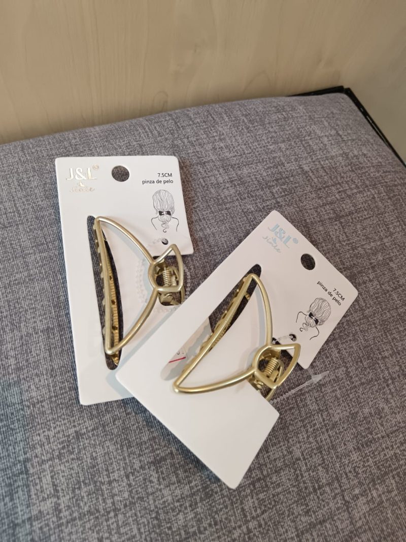 Pinza metal