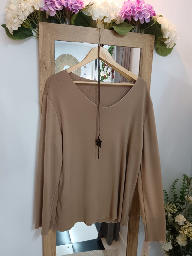 Camiseta curvy