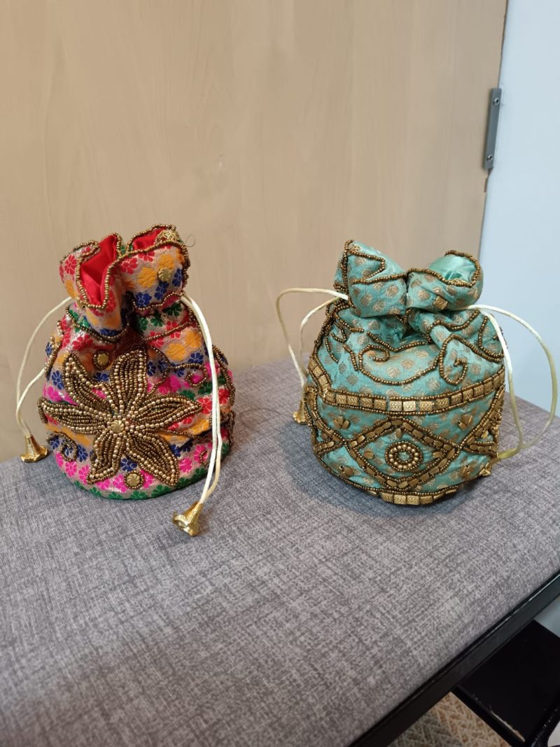 Bolso bomboneras